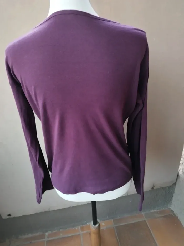 Tee shirt taille 42/44 - photo numéro 3