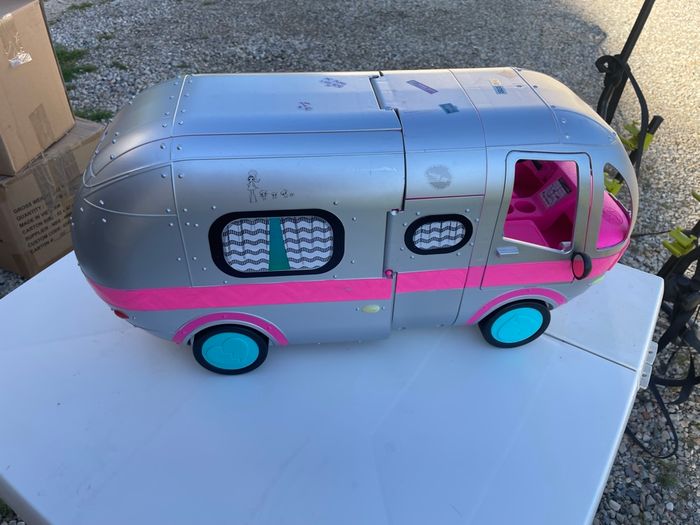 Camion poupée lol - photo numéro 2