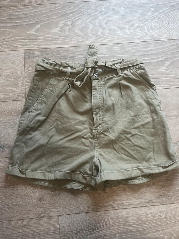 Short en jean kaki