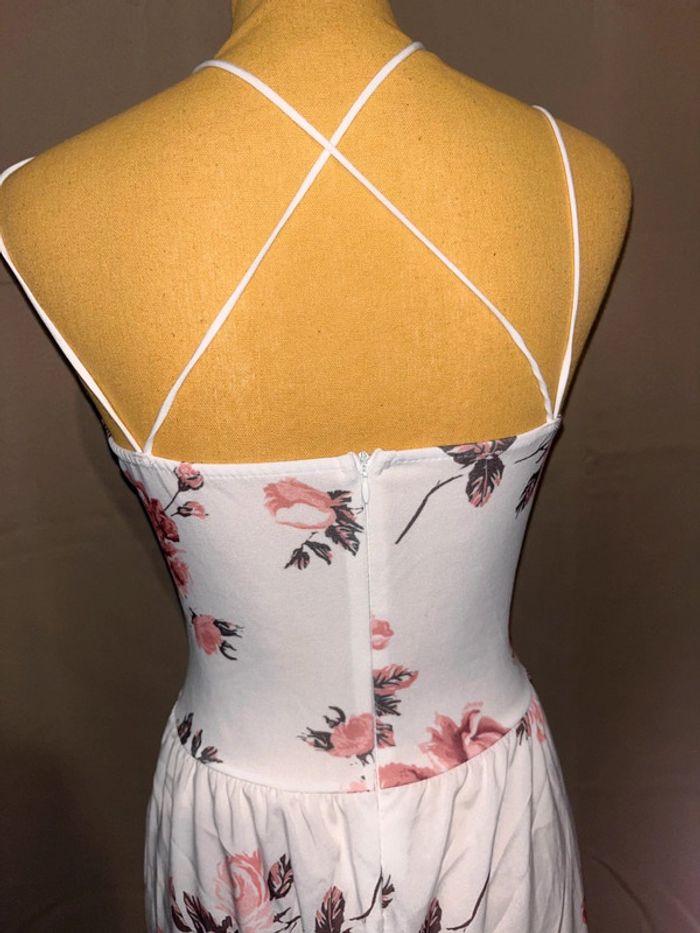 Magnifique robe longue fleurie fendue neuve - photo numéro 10