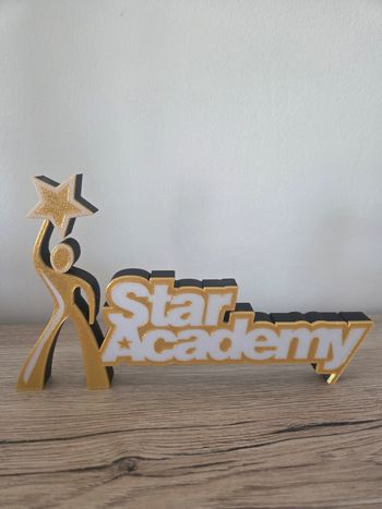 Logo star academy
