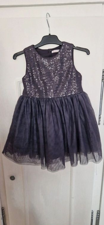Magnifique robe tulle et Pailleté fille 3 ans