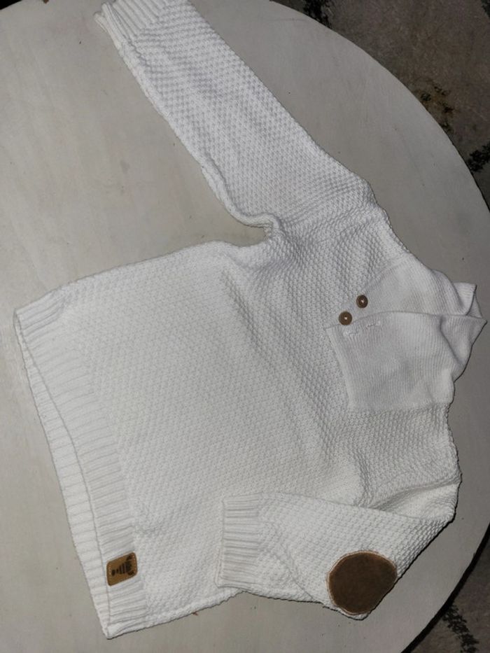 Pull 23 mois