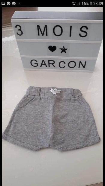 Short gris