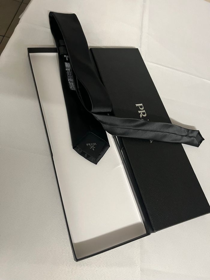 Cravate Prada - photo numéro 6