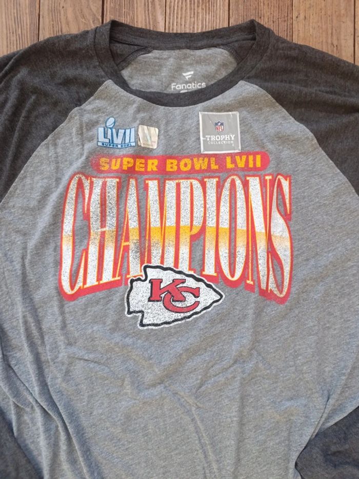 T-shirt fanatics NFL Kansas City super bowl trophy XL - photo numéro 2