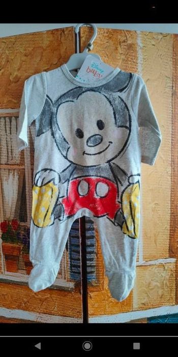 Pyjama fin 3 mois mickey neuf