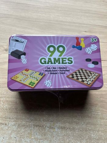 Jeu de voyage 99 jeux avec plateaux en puzzle
Neuf sous blister 
