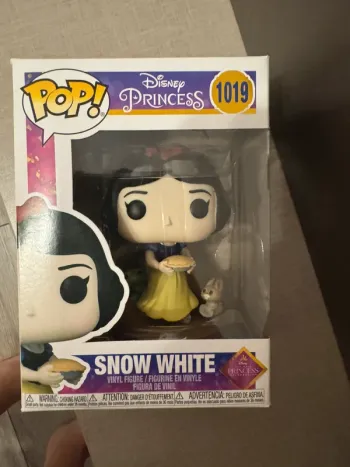 Pop blanche neige 1019
