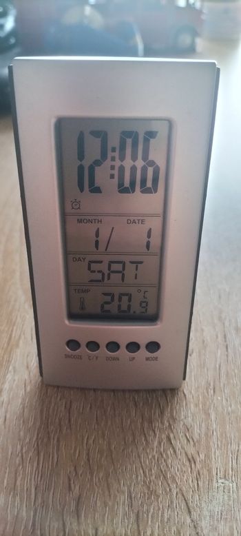 Horloge multi fonctions