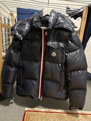 Doudoune Montbéliard, Moncler