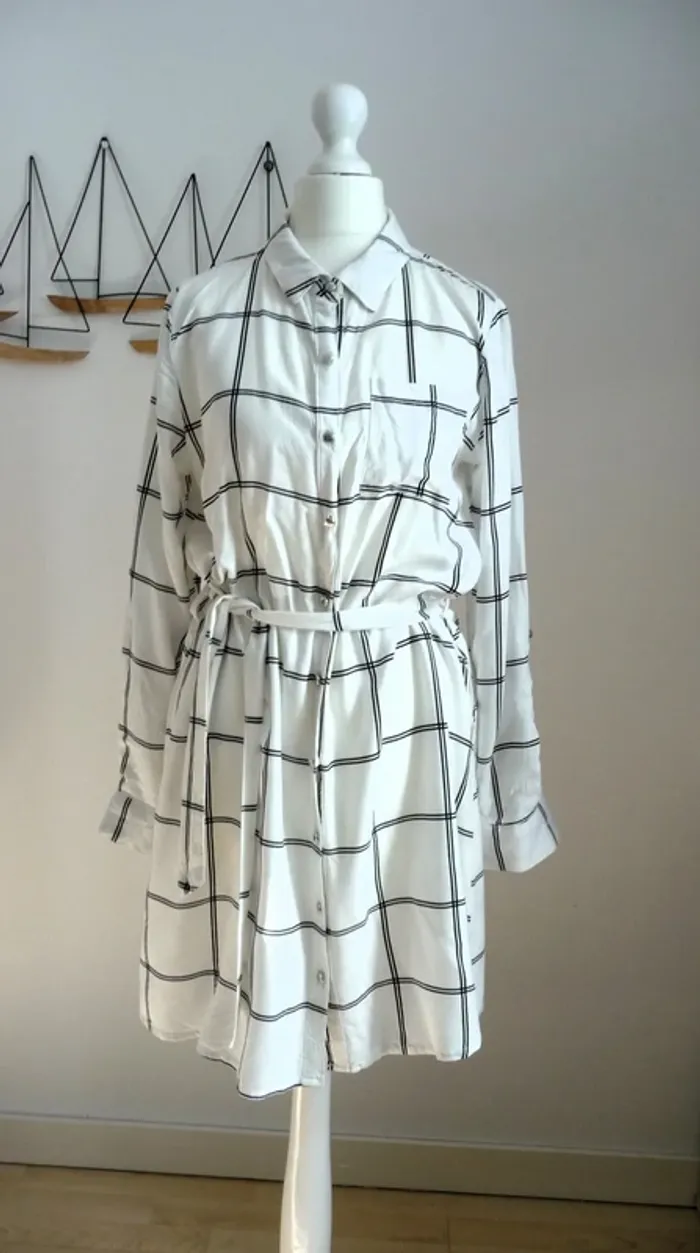 Robe Anna Karel_T. 36 - photo numéro 2