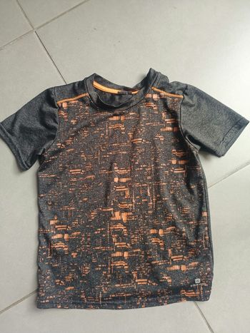 tee-shirt Domyos pour garçon, taille 5 ans