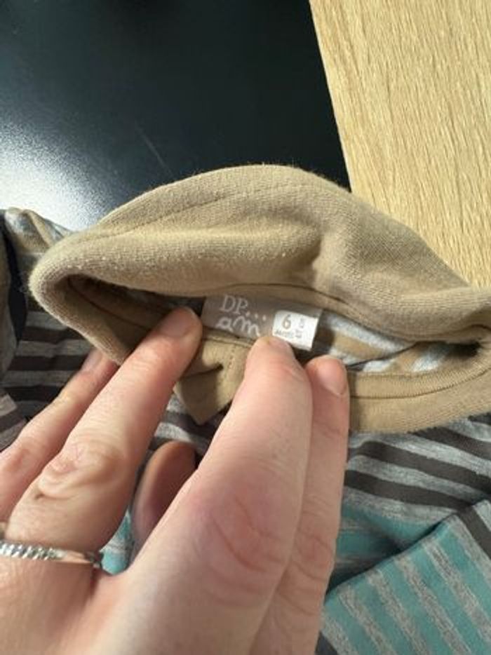 Lot 7 bodies et 2 t-shirt manches longues 6 mois - photo numéro 8