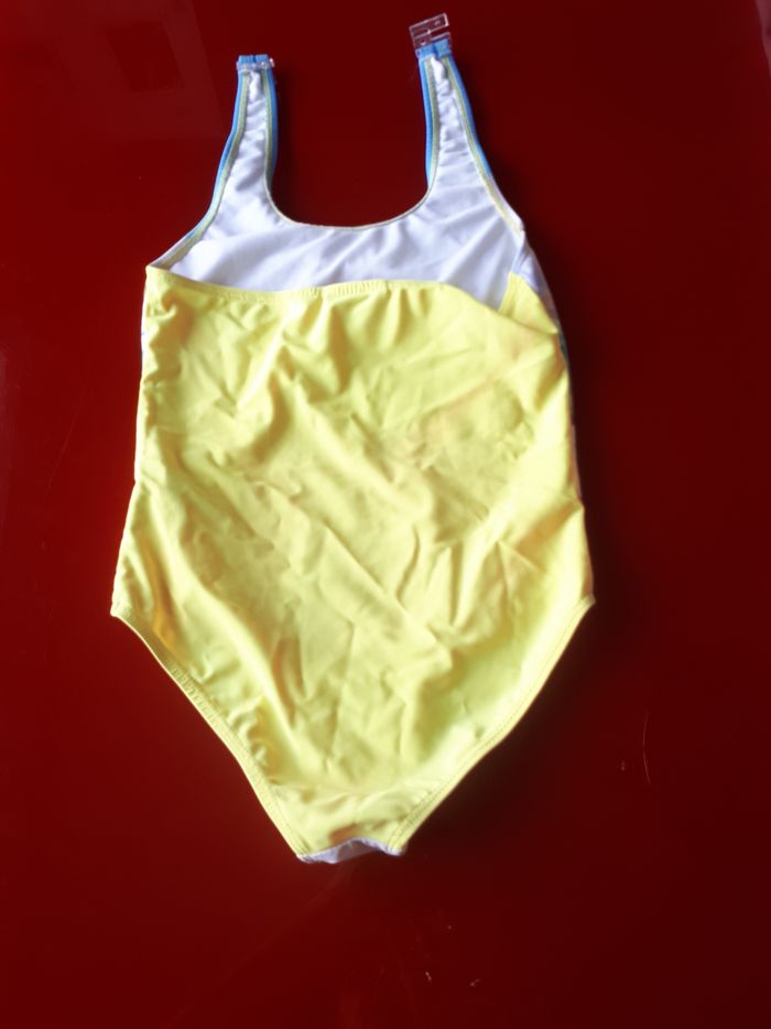 Maillot de bain 7 8 ans - photo numéro 2