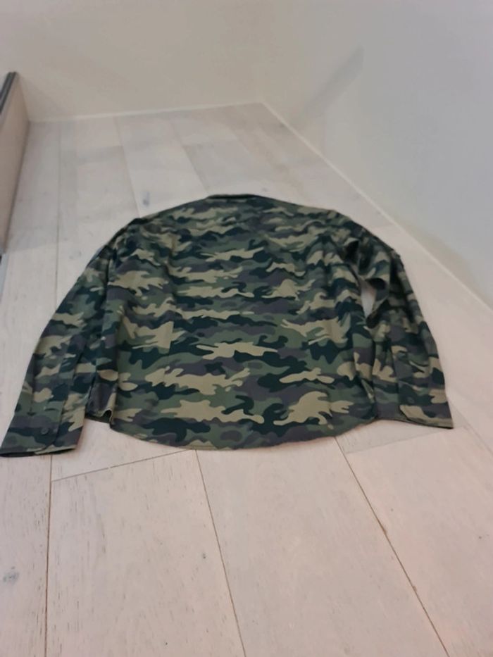 Chemise Dissident neuve taille M - photo numéro 9