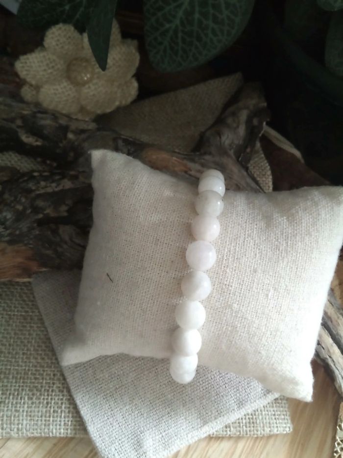 Bracelet en pierres de lune naturelles