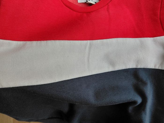 Sweat 8 ans - photo numéro 10