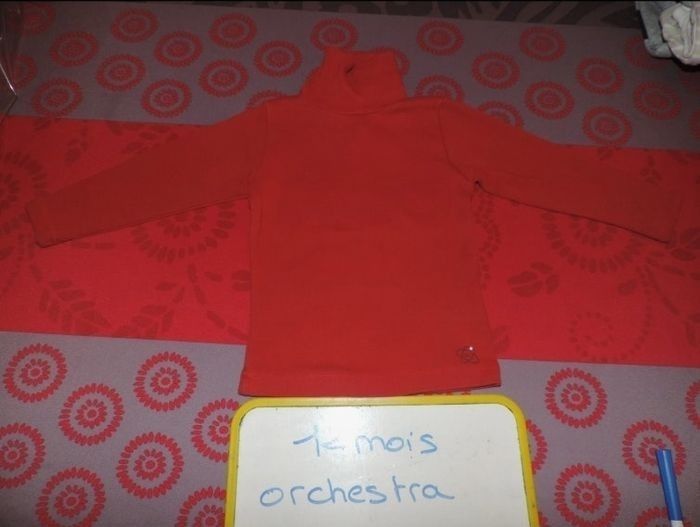 Lot de 2 sous pull orchestra taille 12 mois