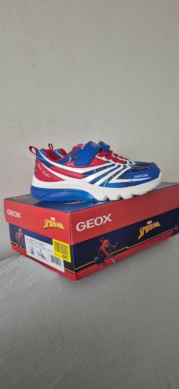 Basket geox  marvel enfant garçon