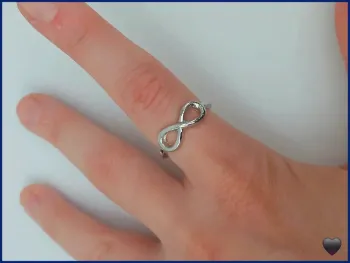 Bague argentée tendance en acier inoxydable