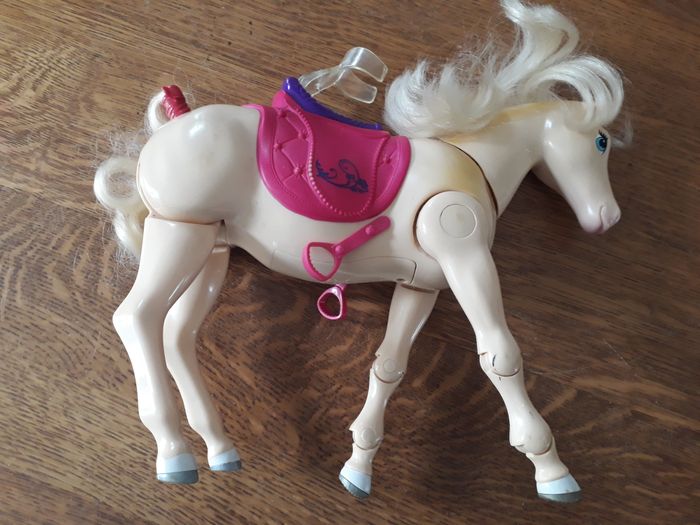 Cheval de Barbie - photo numéro 3