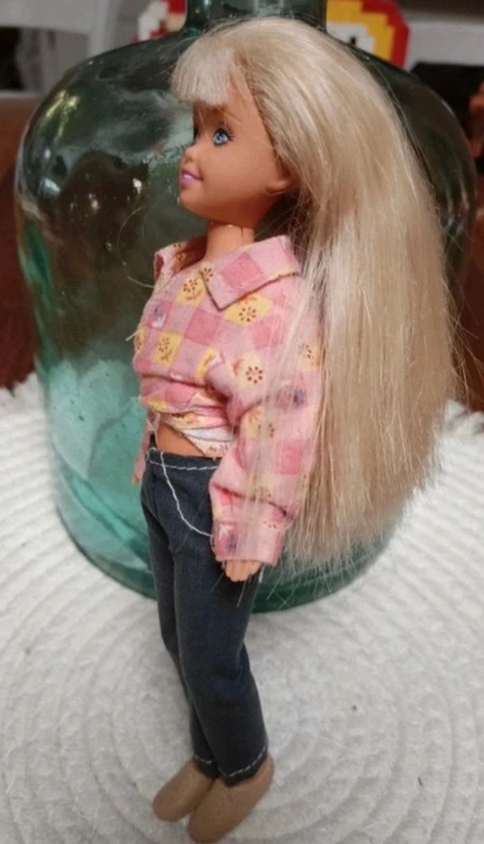 🌺petite soeur de Barbie vintage 1991 Malaysia 20 cm🌺 - photo numéro 3