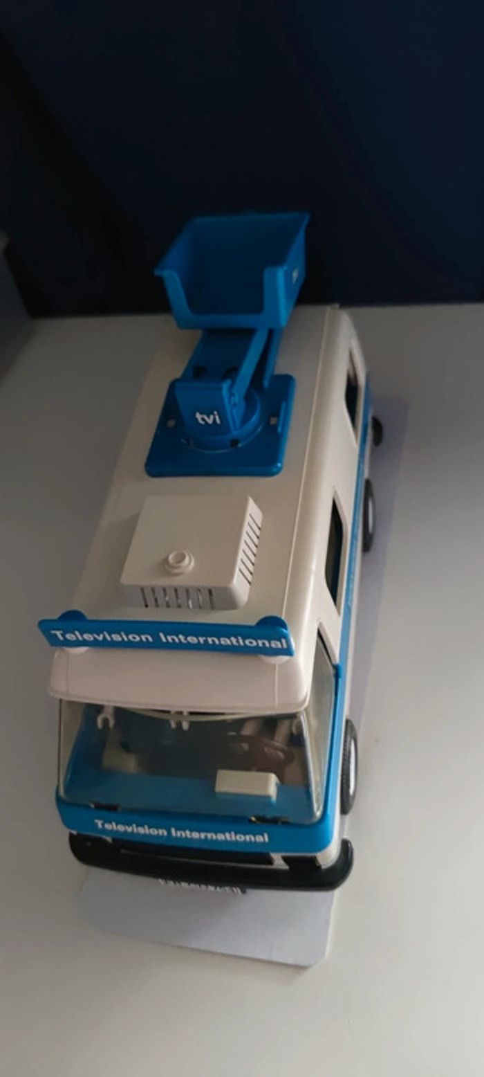 Playmobil Klicky N 3530 Camion TV + Journalistes + camera - photo numéro 13