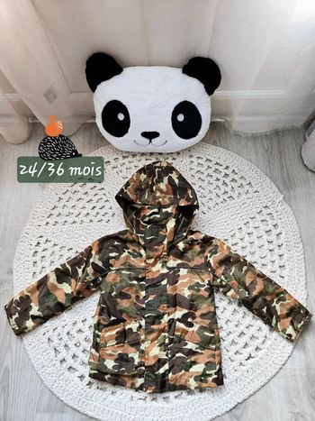 Boy: coupe-vent camouflage 24/36 mois