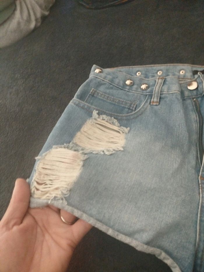 Short a trou femme - photo numéro 2