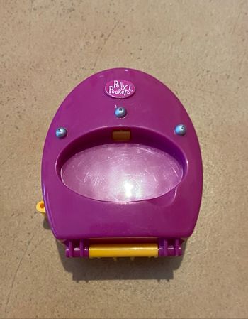 Trendy Tronics Clock Polly Pocket