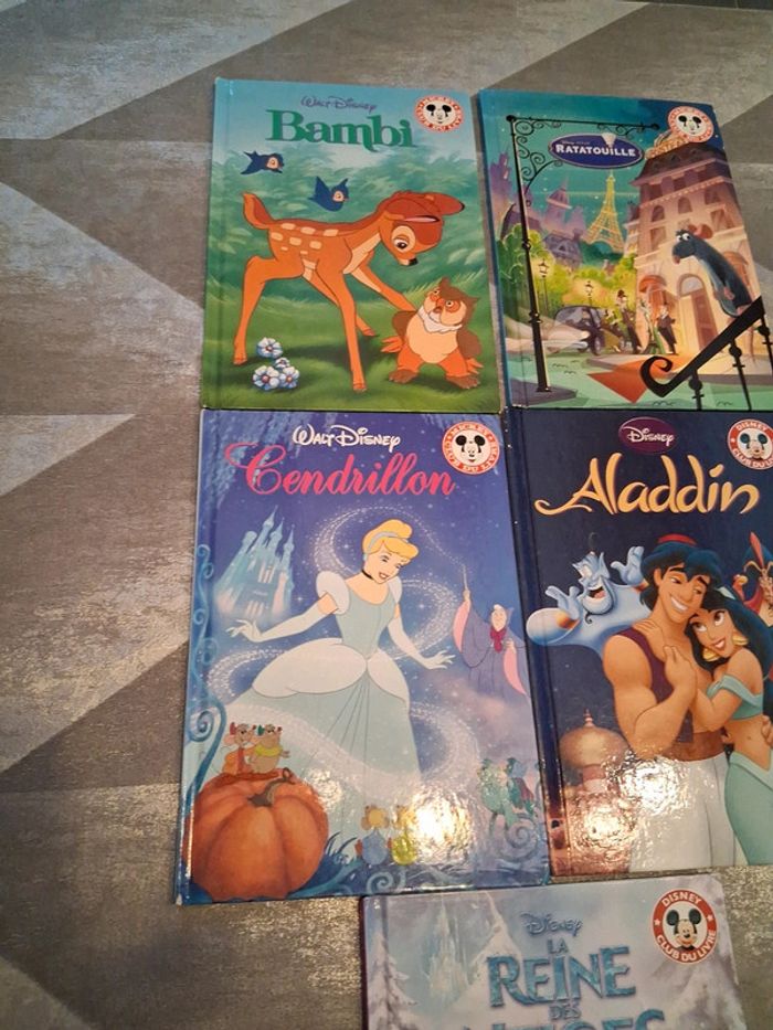 Lot de 5 livres hachette disney - photo numéro 2