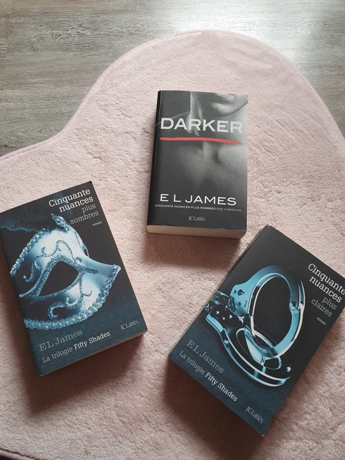 Cinquantes nuances de Grey ( les plus claires, les plus sombres)