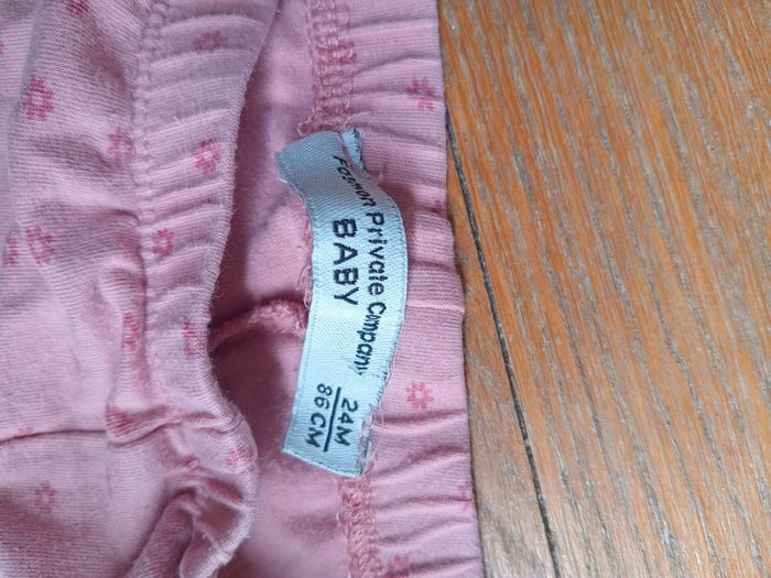 Legging fille rose fleurs 24 mois Fashion Private company - photo numéro 5