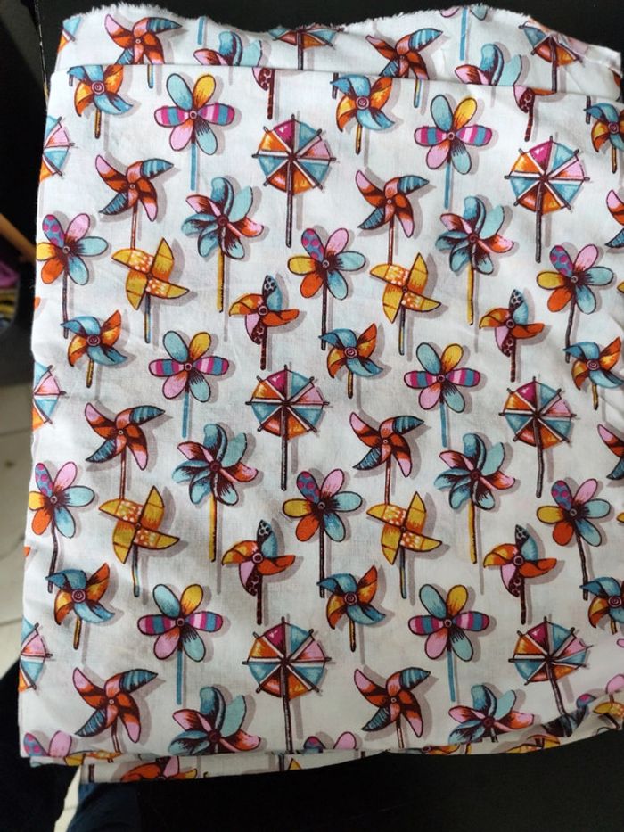 Tissu Coton 1m neuf