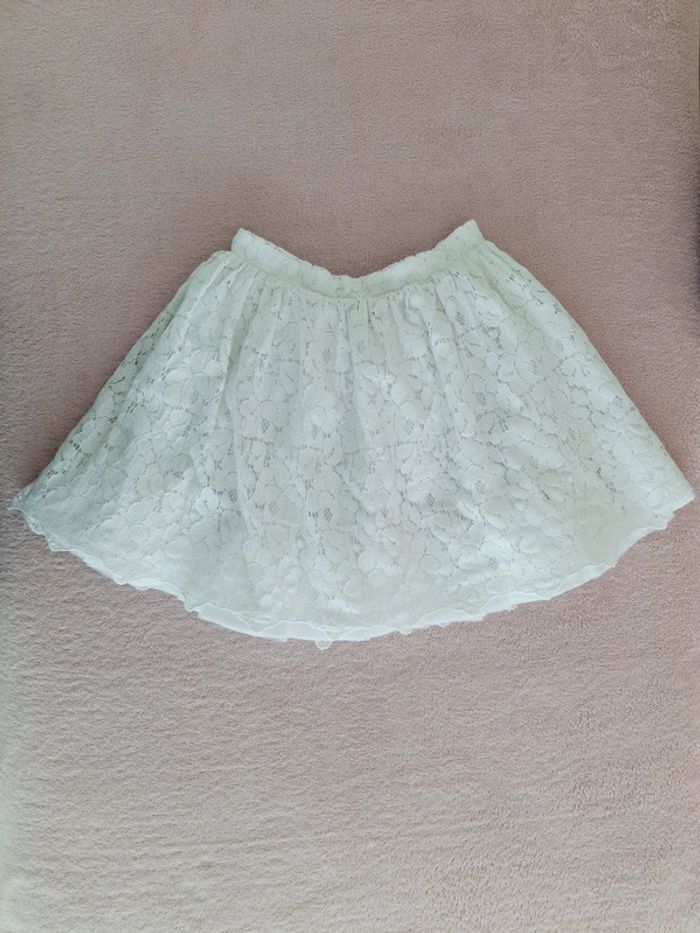 Jupe Marèse 6 ans en dentelle blanche forme tutu - photo numéro 3