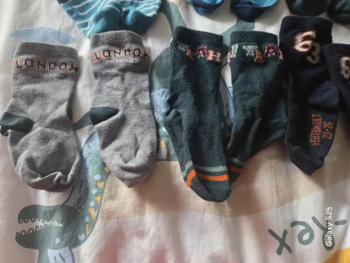 9 paires de chaussettes 23 26 - photo numéro 2