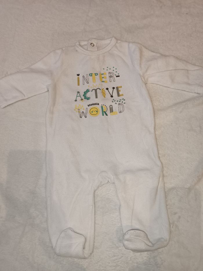 Lot pyjamas - photo numéro 4