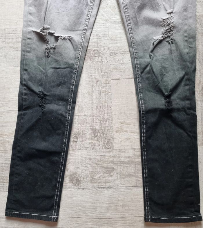 Jean homme John h taille 29 - photo numéro 2