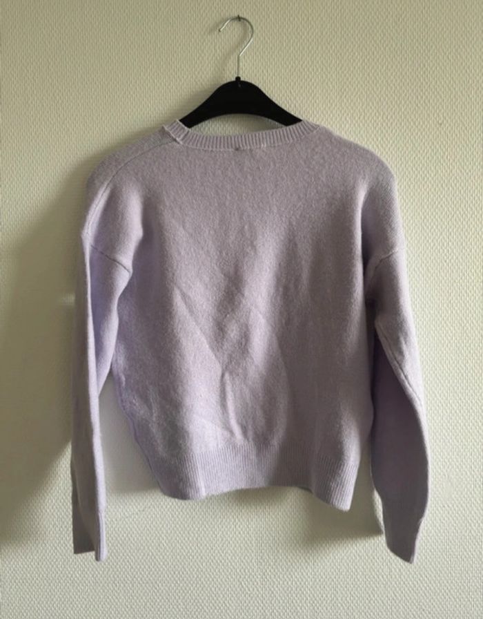Pull lilas - photo numéro 3