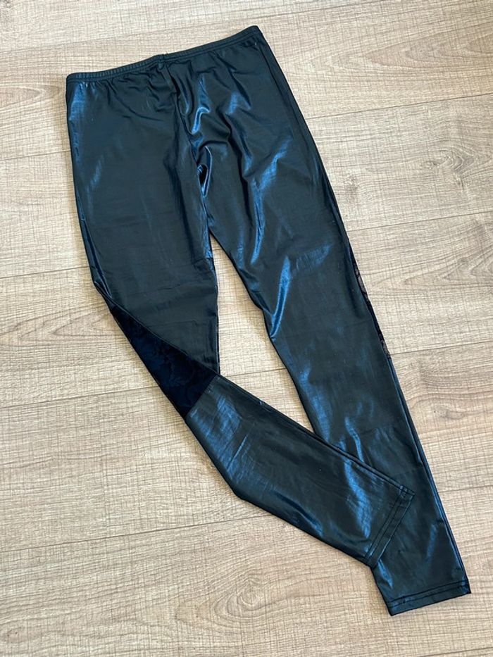 Legging noir en simili cuir avec dentelle taille unique jamais porté - photo numéro 16