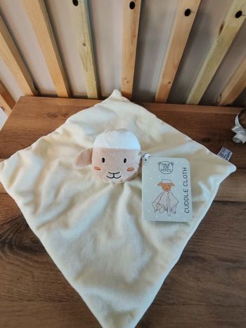 Mouton Plat beige et blanc Cuddel cloth