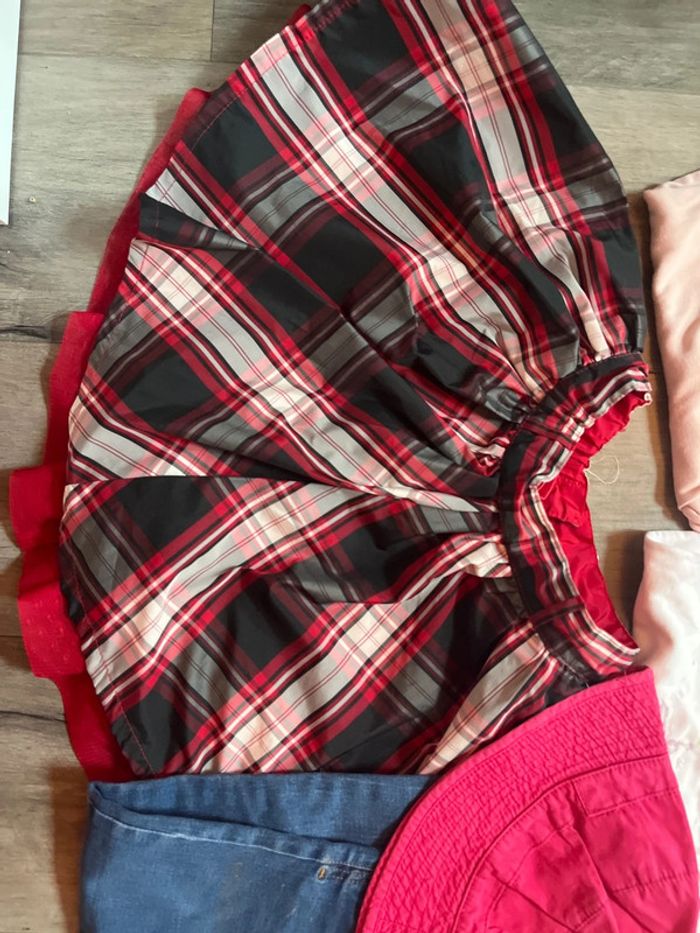 lot vêtement fille 5/6 ans - photo numéro 2