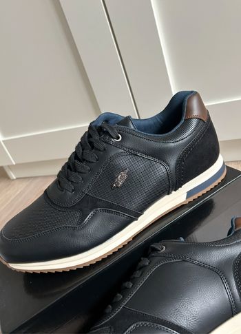 Basket taille 43