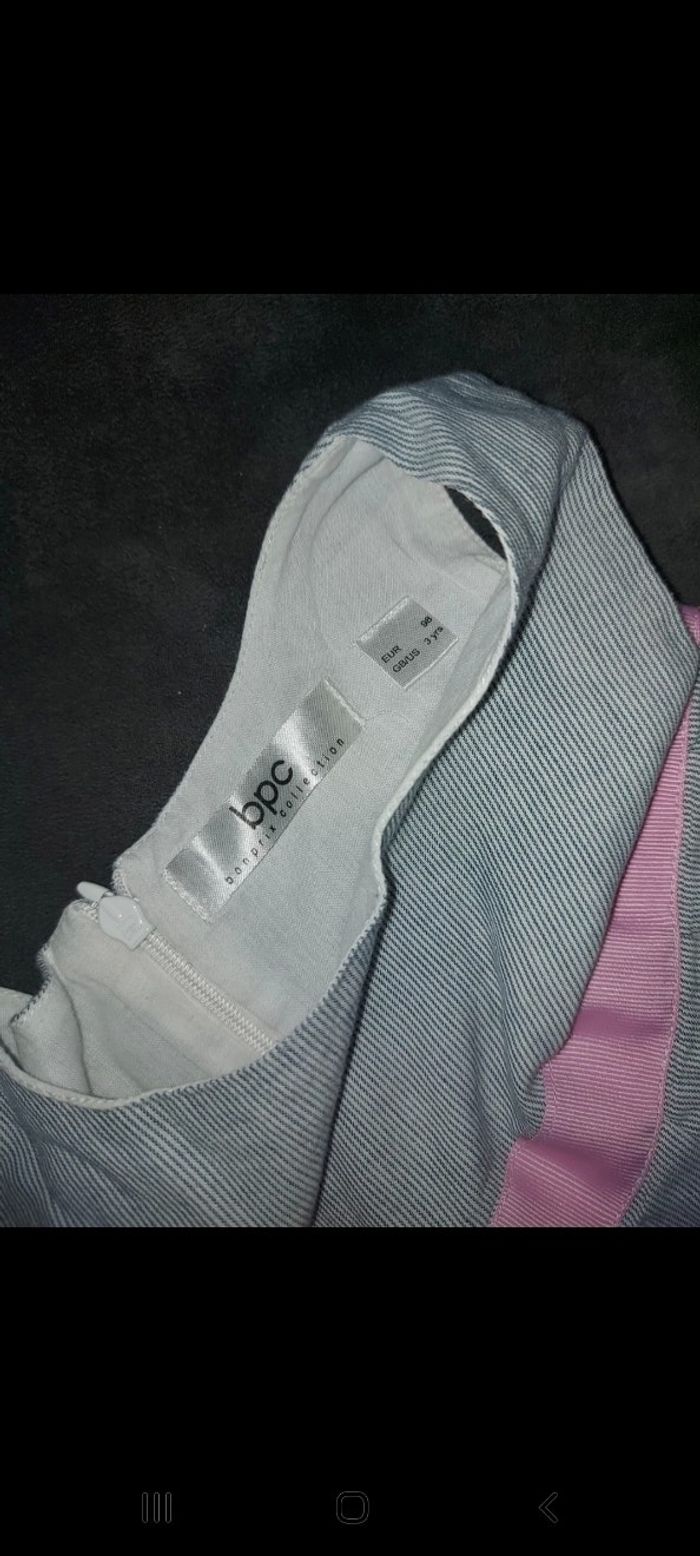 Robe - photo numéro 2