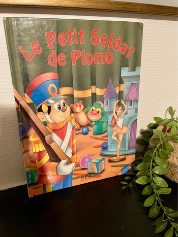 Livre - Le petit Soldat de Plomb