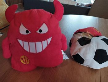 Peluche/ballon Red Devils