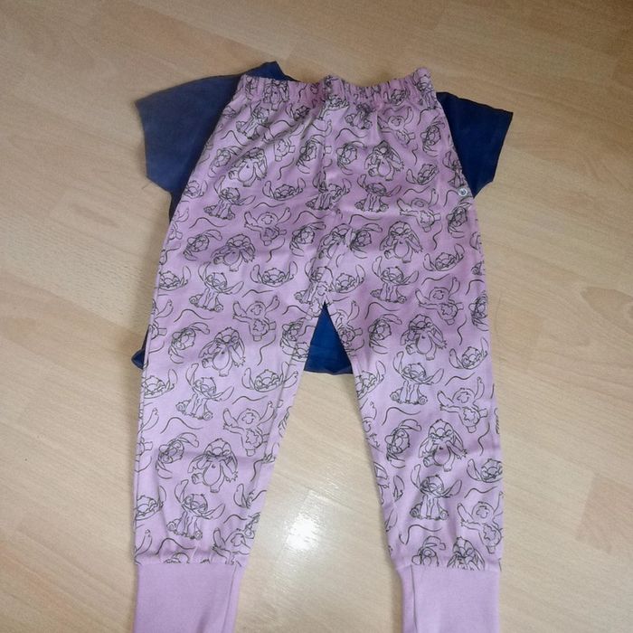 Joli pyjama coton Stitch 4/5 ans 🌹 Disney classique🌹 neuf avec étiquette - photo numéro 3