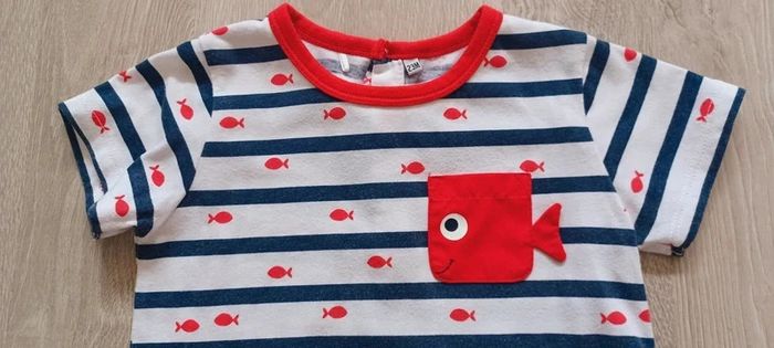 Ensemble bébé garçon rouge, bleu et blanc, motif poisson, taille 23 mois, en bon état. - photo numéro 4