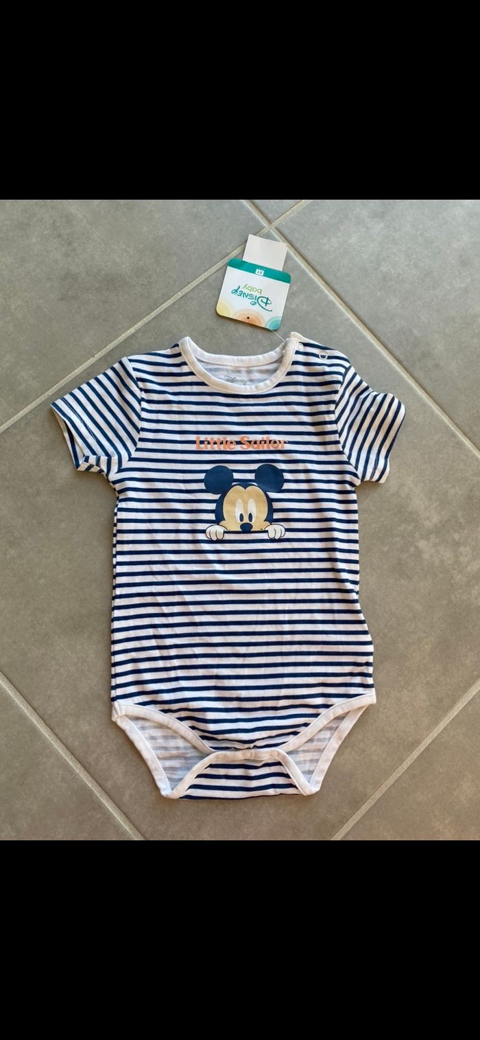 Body manches courtes Mickey Disney Neuf 12 mois - photo numéro 2